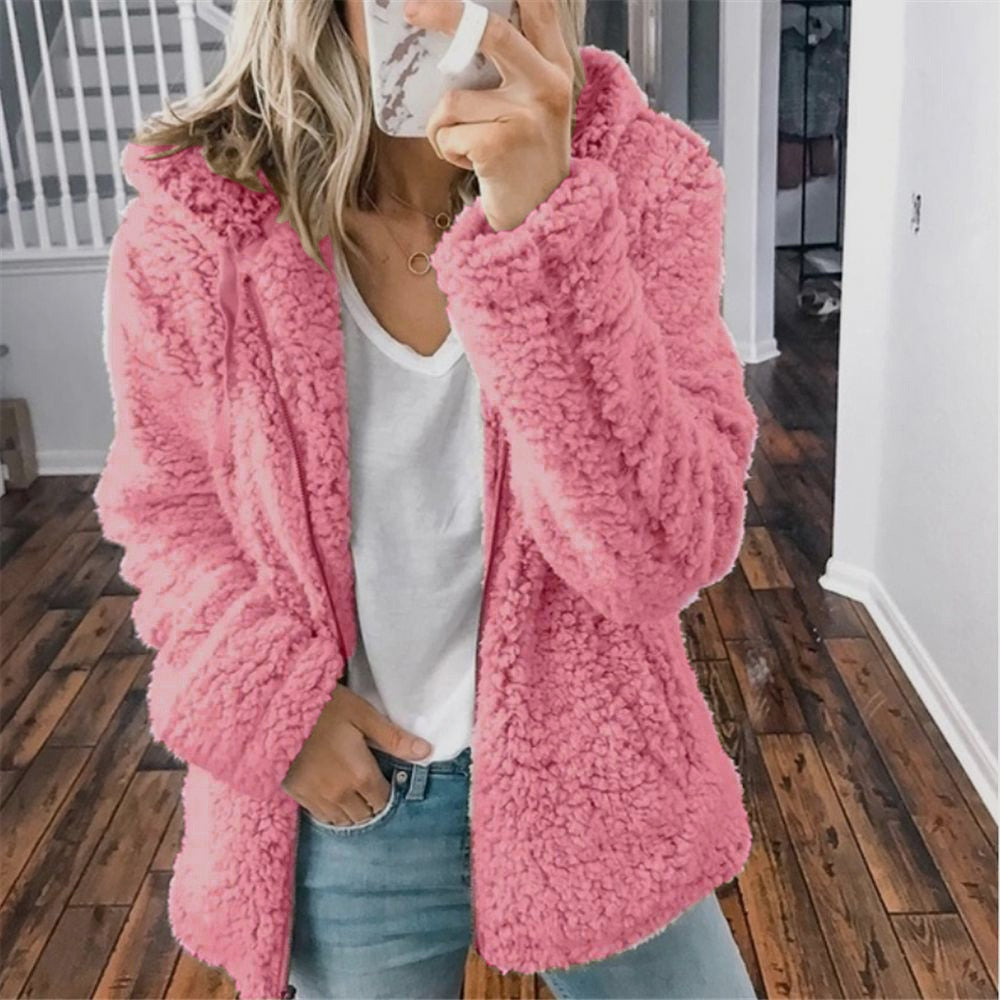 Delara - Fluffy Damesvest met Capuchon